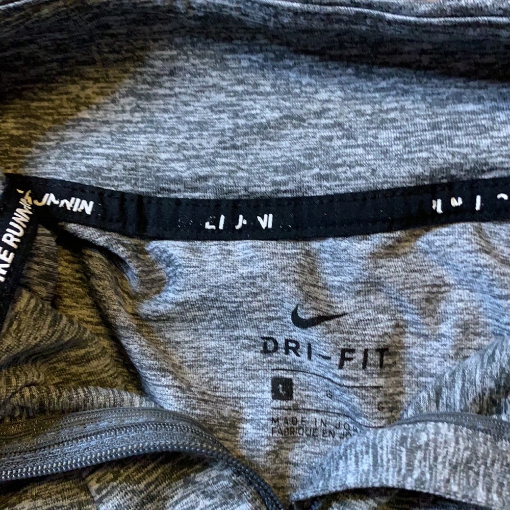 Gray Nike Dri Fit Pull Over SZ L - Picture 5 of 7